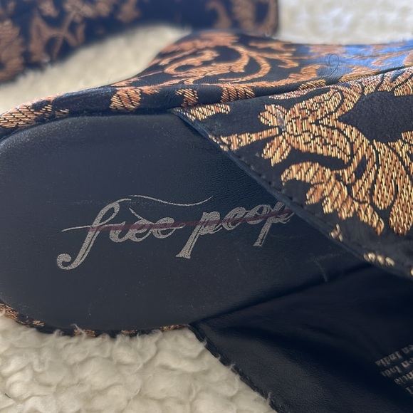 Free people shoes - Picture 3 of 7